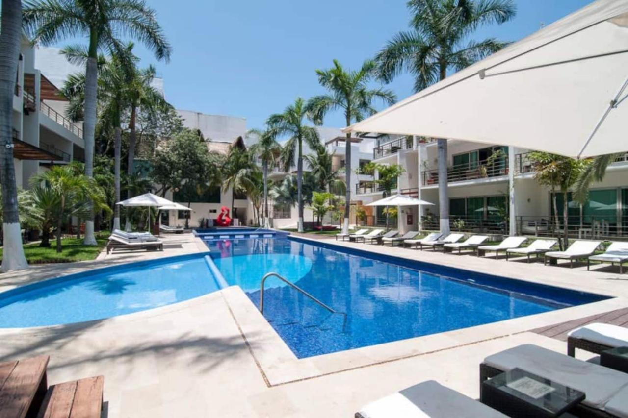 Luxurious & Central Condo In Playa Steps From The Beach Playa del Carmen Kültér fotó
