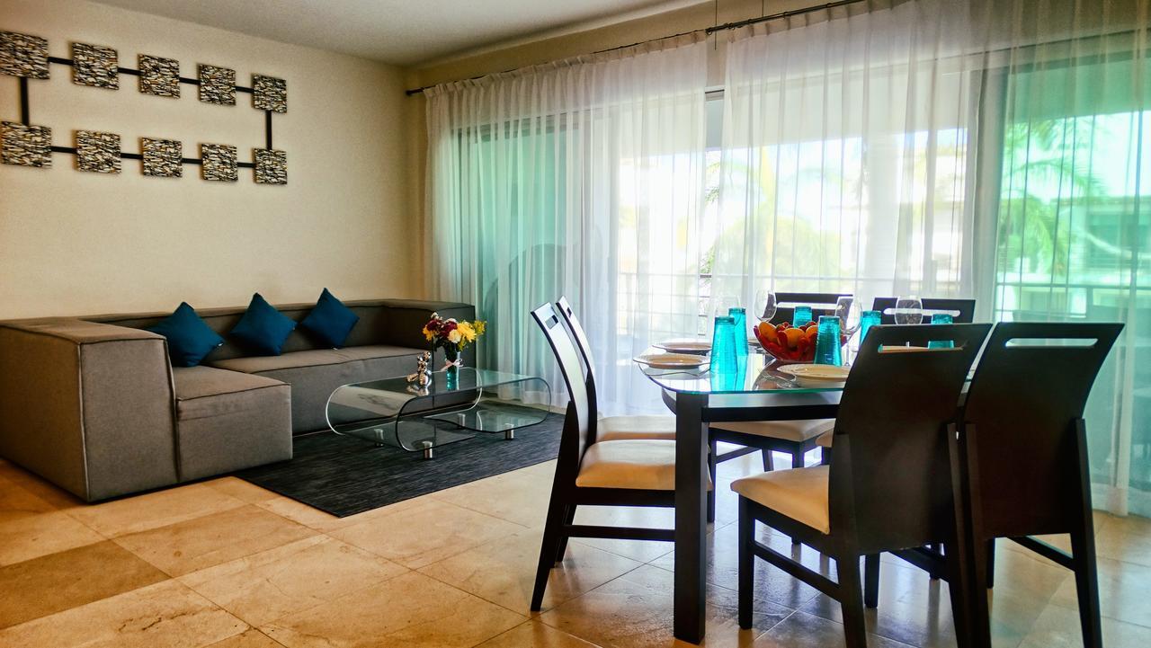 Luxurious & Central Condo In Playa Steps From The Beach Playa del Carmen Kültér fotó
