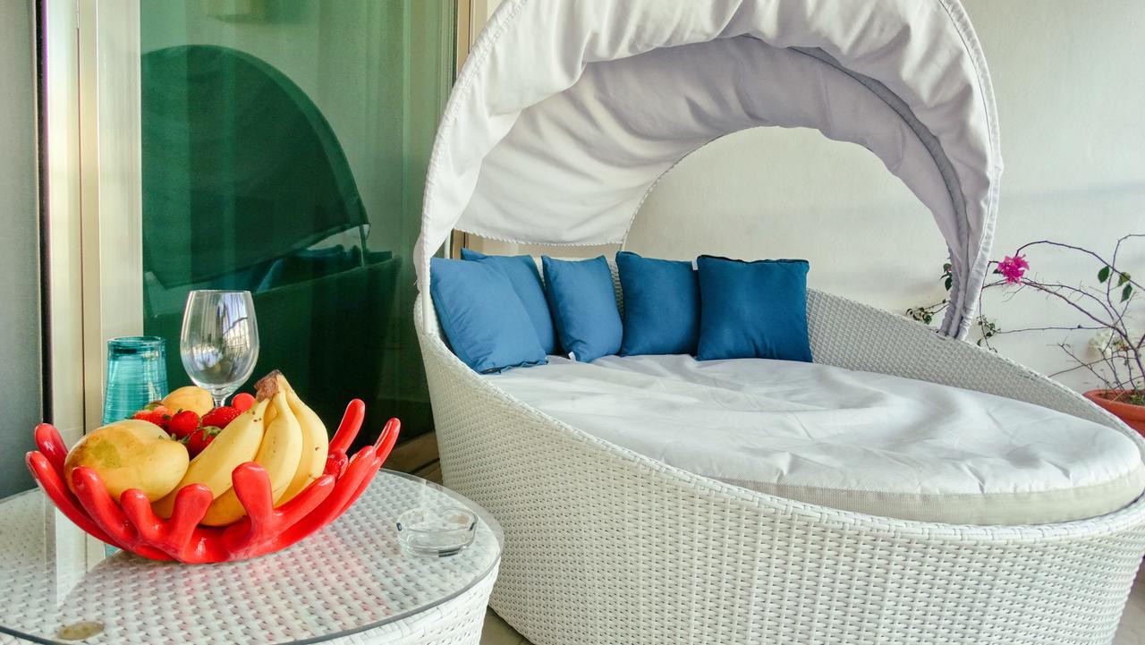 Luxurious & Central Condo In Playa Steps From The Beach Playa del Carmen Kültér fotó