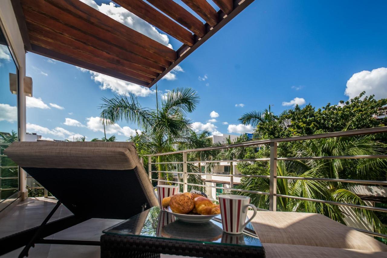 Luxurious & Central Condo In Playa Steps From The Beach Playa del Carmen Kültér fotó
